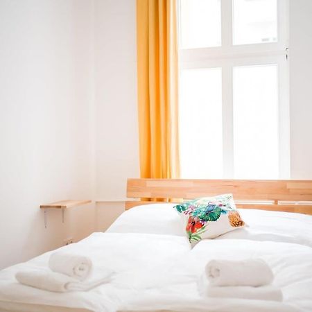 Spacious 3Br Plus Ac Self Check-In Street Parking Berlin Exterior foto