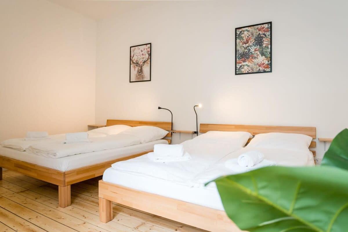 Spacious 3Br Plus Ac Self Check-In Street Parking Berlin Exterior foto